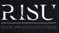 Логотип компании Центр дентальной имплантологии Risu